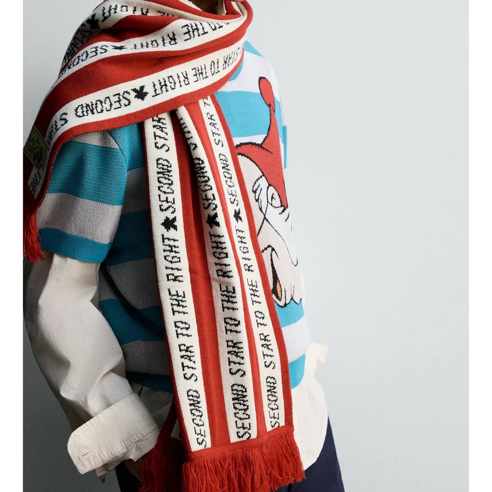 ZARA x HARRY LAMBER
STRIPED TEXT SCARF PETER PAN HARRY LAMBERT FOR ZARA - Picture 7 of 9